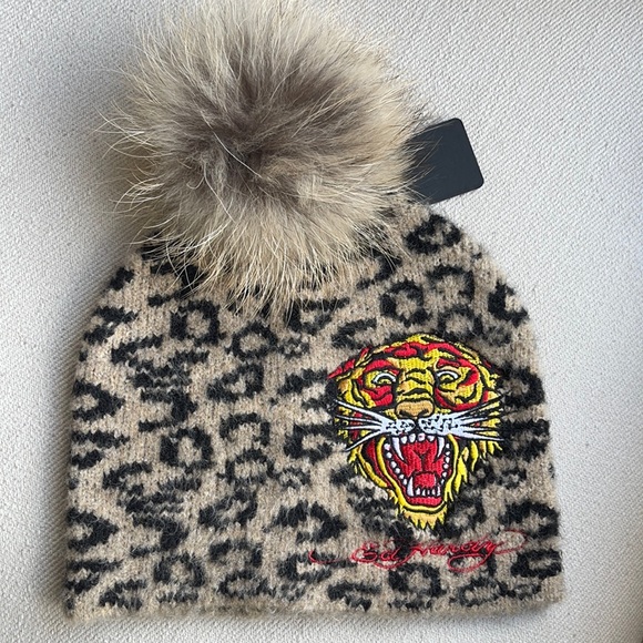 REAL FUR POM CUSTOM ED HARDY TOQUE